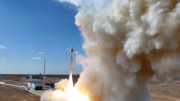 齐云山食品递表港交所