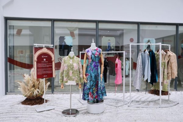 盘扣、香水、中式婚服皆可“手搓”，2026上海时装定制节打造海派时尚