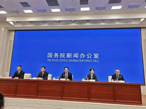 国家发展改革委：“十五五”规划纲要中，民生类指标占比超1/3｜直击国新办新闻发布会
