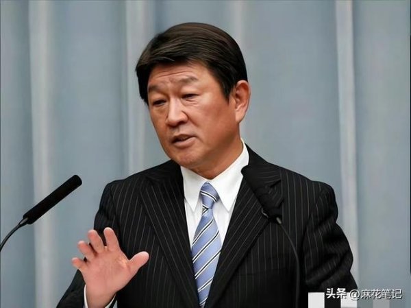 日外相唾面自干，主动为美开脱！高市没料到，中方公布重量级数据